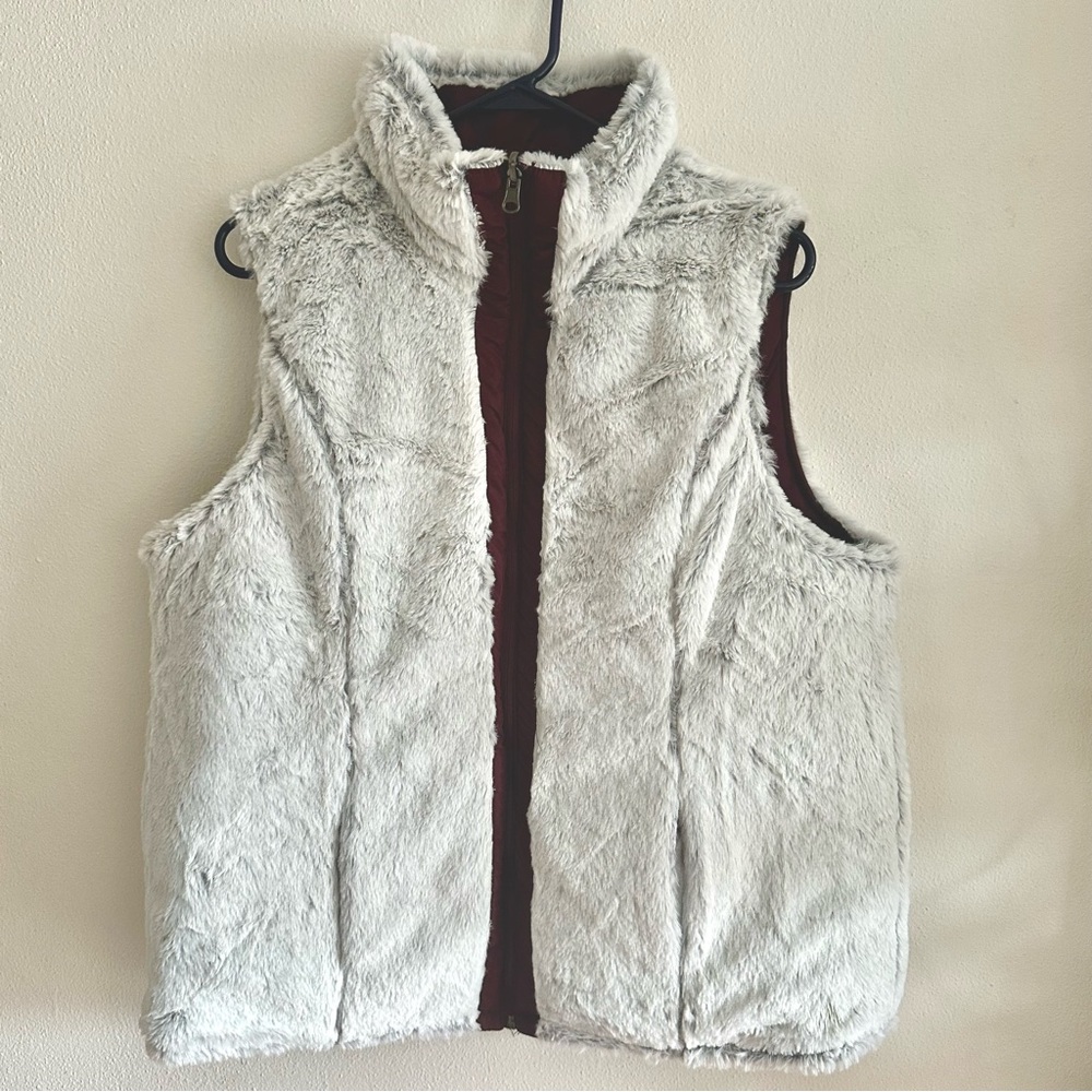 Soft fur lined vest NWOT